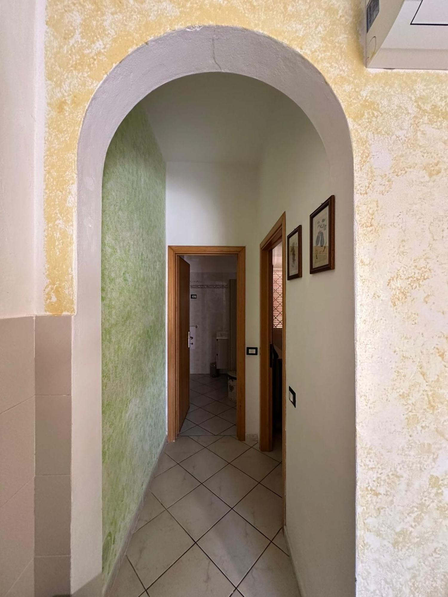 La Casa Di Nonna Ottorina Apartment เวนตูรีนา แตร์เม ภายนอก รูปภาพ